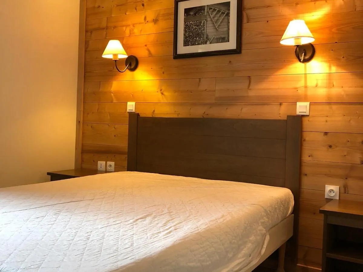 Charmant 3 Pieces 6 Pers Avec Balcon Et Parking, A 700M Du Centre De Valloire - Fr-1-263-222 Apartment